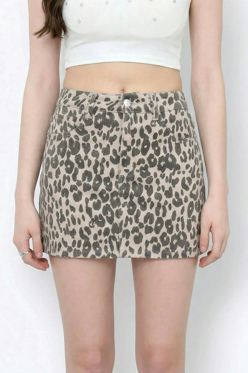 KATCH ME Stretch Durable Denim Leopard Print Mid-Rise A-Line Mini Skirt